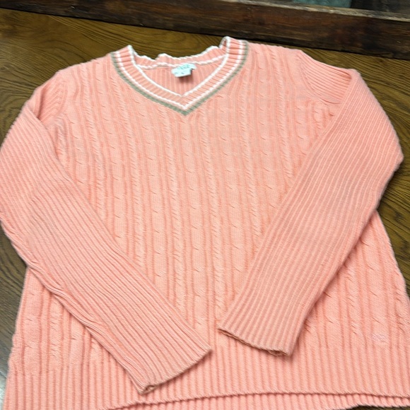 IZOD Cable Knit V Neck - Picture 3 of 8